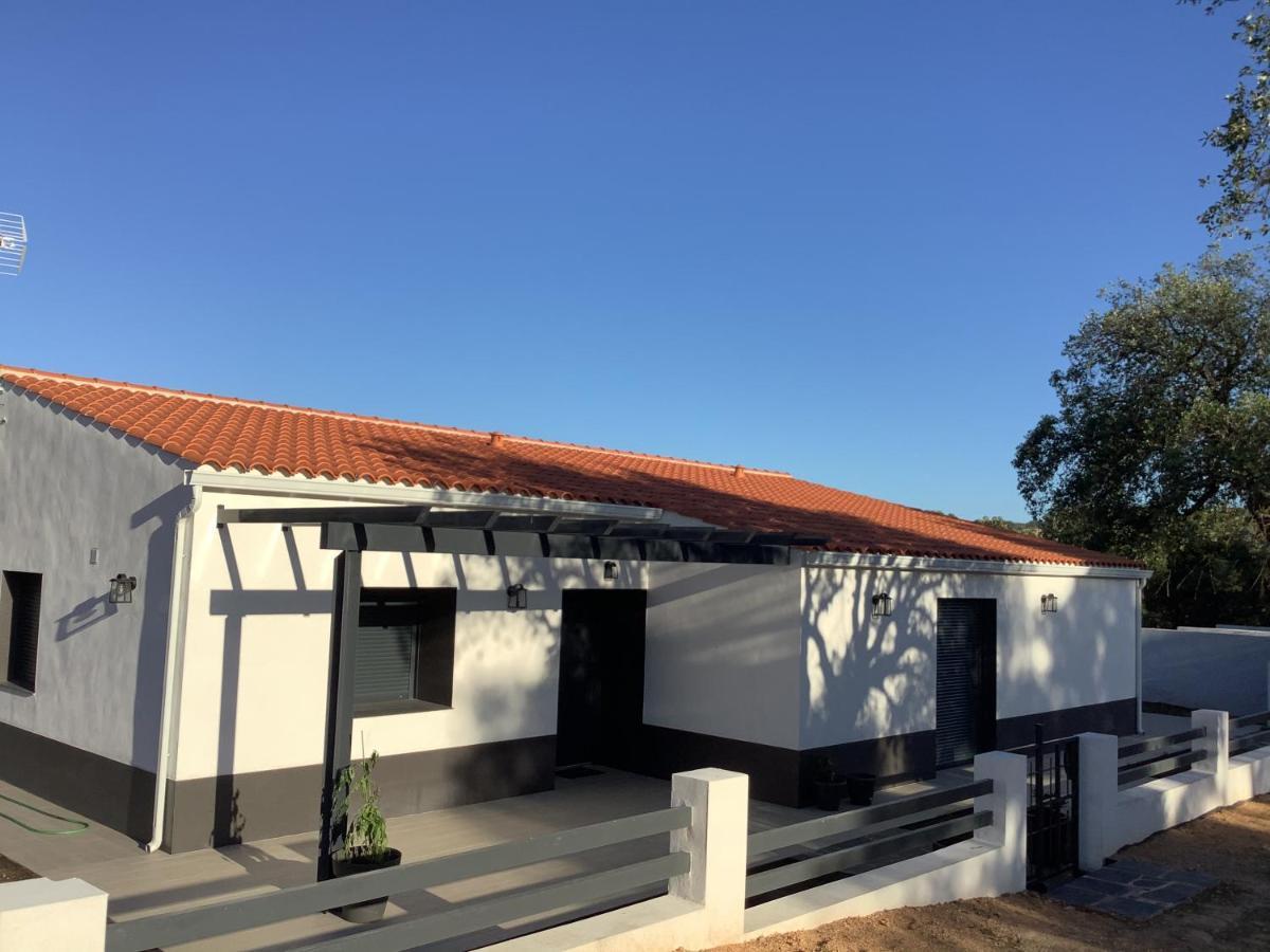 Casa Rural Camino De La Data Valencia de Alcántara المظهر الخارجي الصورة